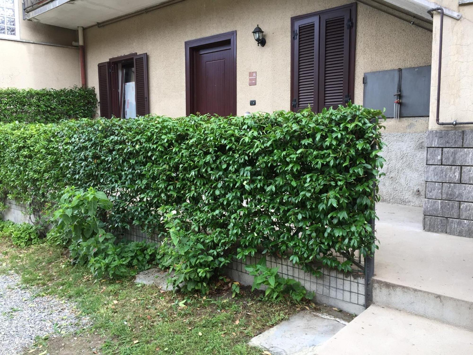 Il Cortile Como Single & Double Room In Apartment No Hotel Exterior photo